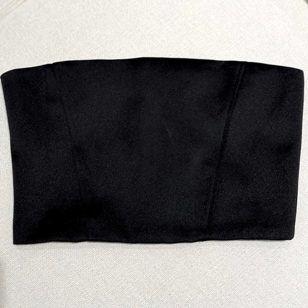 🖤Black Satin Effect Strapless Crop Top by Zara - size XS - NWOT - never worn!🖤